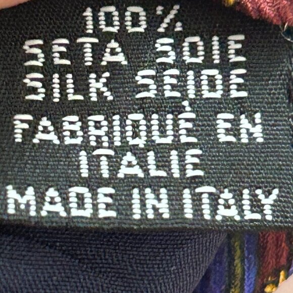 CHANEL Men's Vintage 1990's 100% Silk Tie | Rare Design & Pattern - Picture 8 of 9